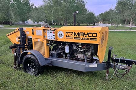 2009 Mayco LS-60 Concrete Trailer Pump