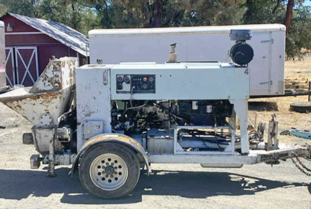 2014 Schwing SP-500 Concrete Trailer Pump